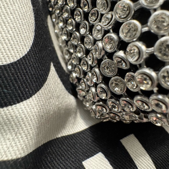 Marc Jacobs The Rhinestone J Mini Shoulder Bag
-Sold out online! - Picture 4 of 12